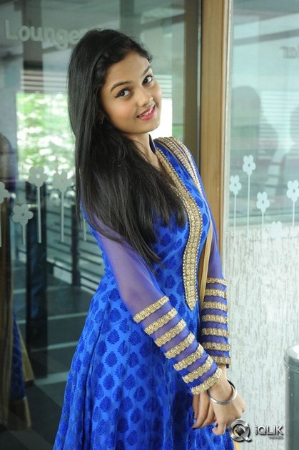 Pragati-Chourasiya-at-Basthi-Movie-Trailer-Launch